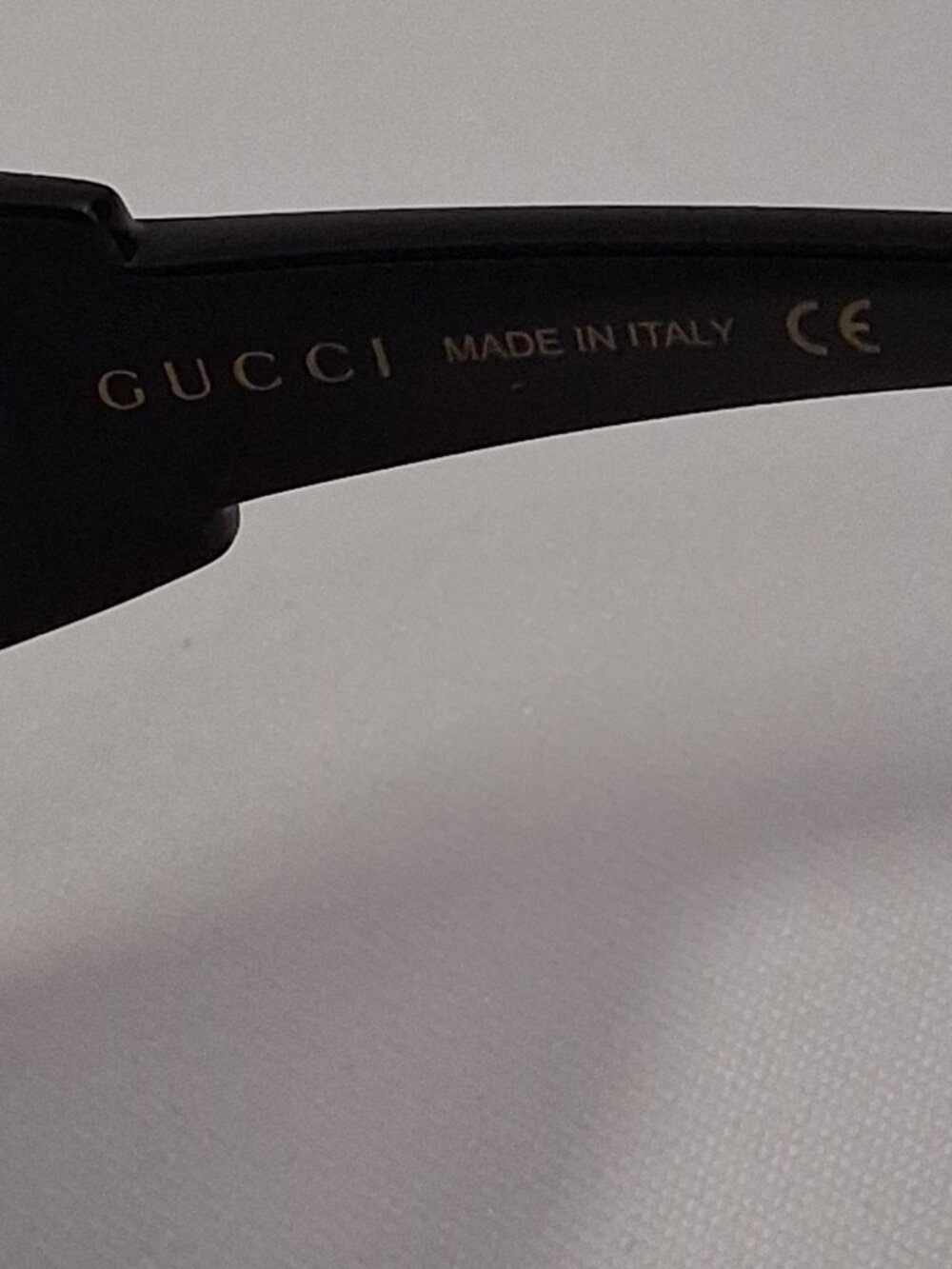 Authentic Women's Gucci GG0875S Sunglasses – Black/Grey – 62-16-120 Brand New - Picture 9 of 9